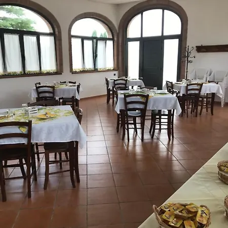 Il Vecchio Seccatoio Couette-café