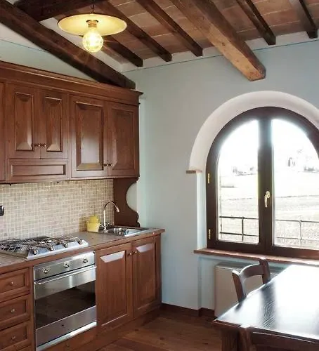 Il Vecchio Seccatoio Nocleg ze śniadaniem Solomeo